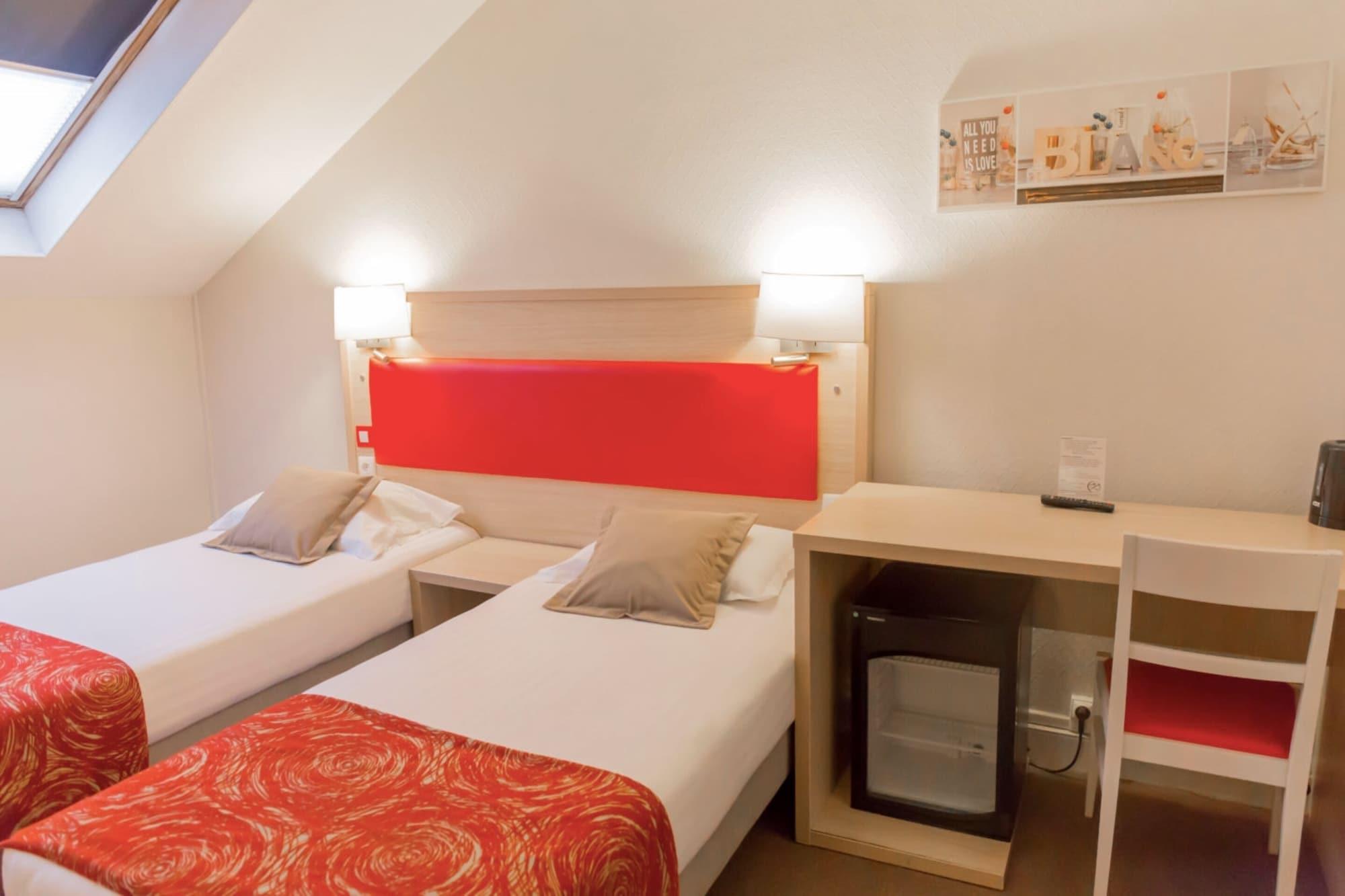 Hotel D'Win Parigi Esterno foto