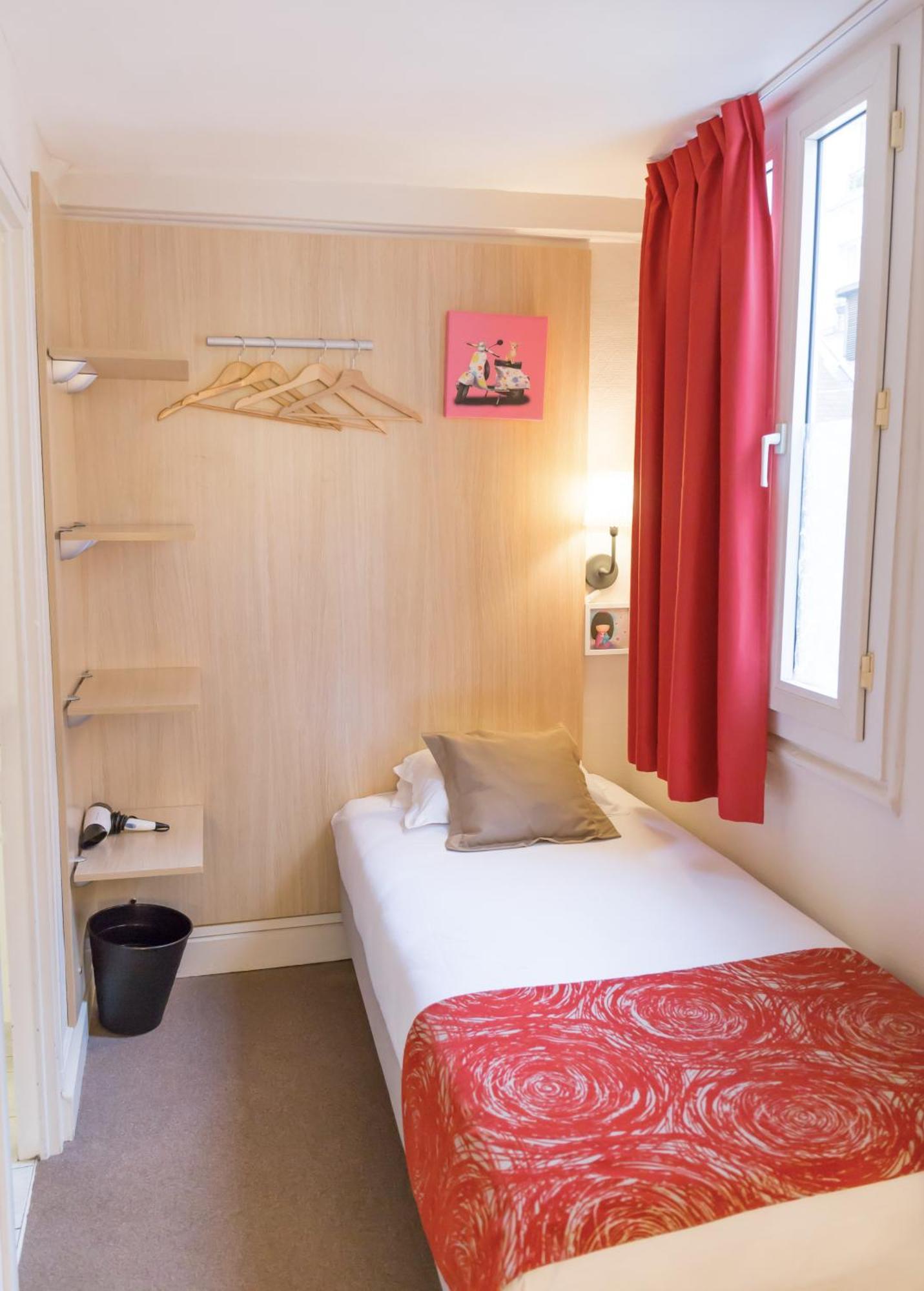 Hotel D'Win Parigi Esterno foto